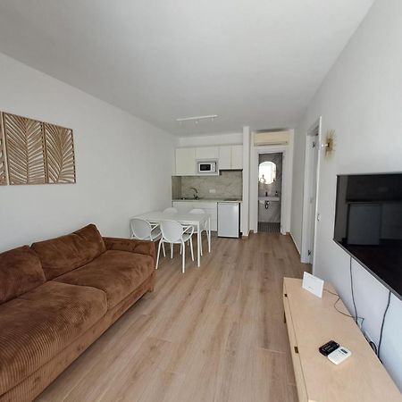 Homeforguest Apartamento 15 Con Terraza Y Piscina En Corralejo Eksteriør billede