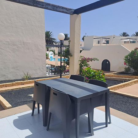 Homeforguest Apartamento 15 Con Terraza Y Piscina En Corralejo Eksteriør billede