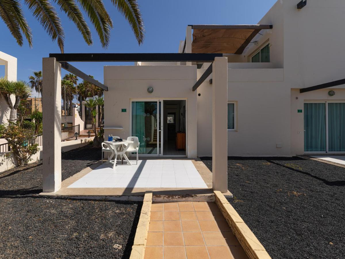 Homeforguest Apartamento 15 Con Terraza Y Piscina En Corralejo Eksteriør billede