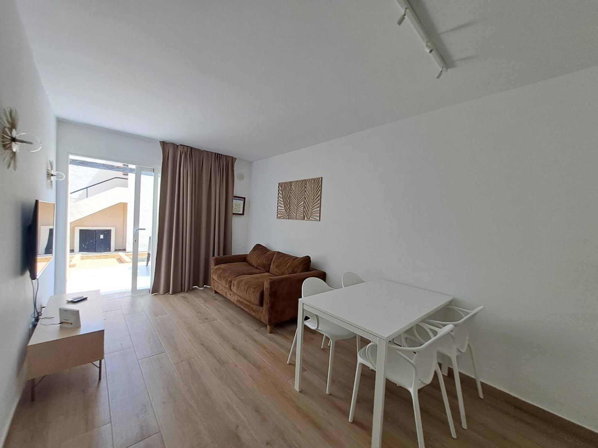 Homeforguest Apartamento 15 Con Terraza Y Piscina En Corralejo Eksteriør billede